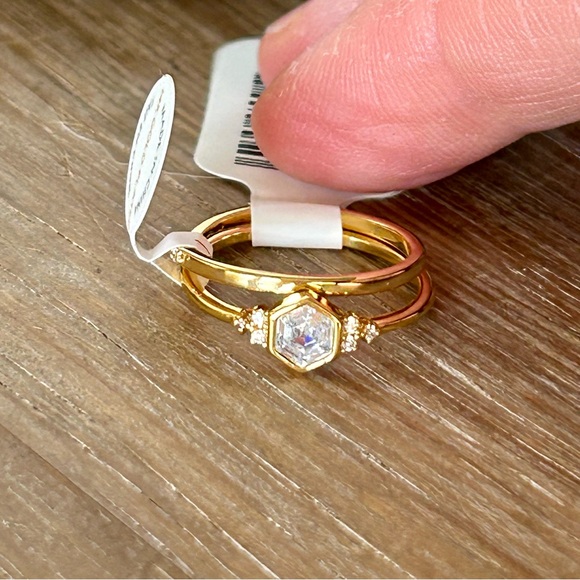 Anthropologie Hexagonal Crystal Ring Set✨ - Picture 10 of 11